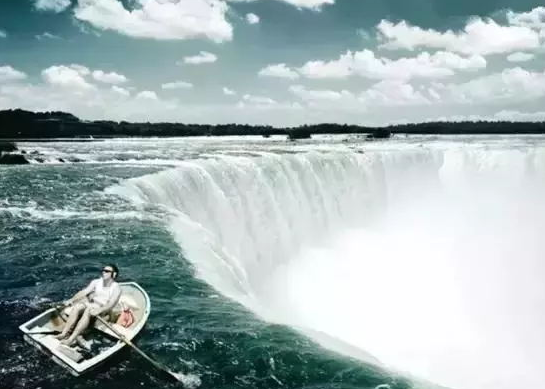 1530604318838947.png blob.png